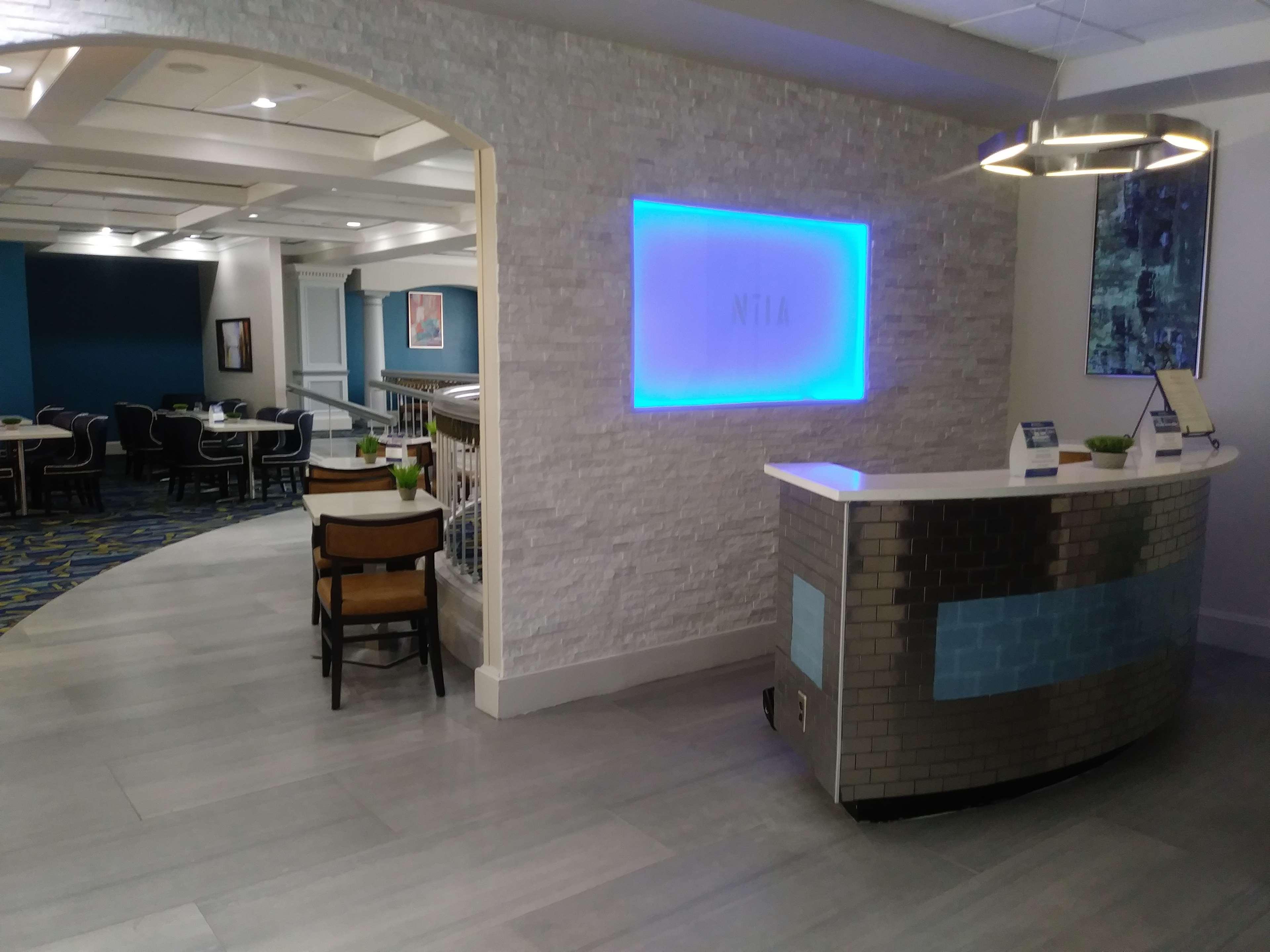 Aiden Austin City Hotel Ngoại thất bức ảnh